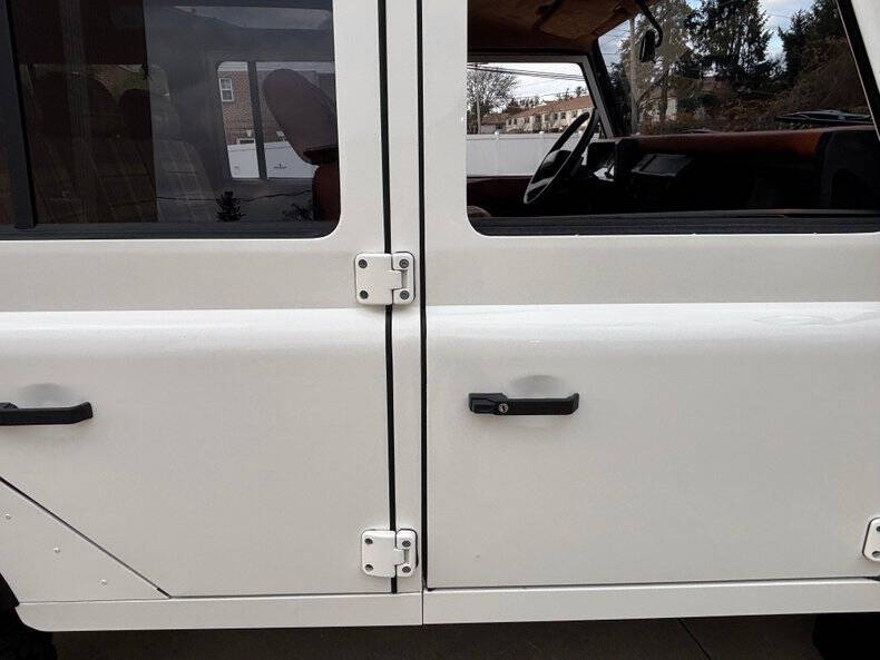 1988 Land Rover Defender