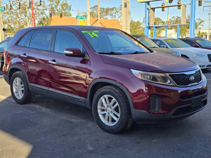 2014 Kia Sorento LX photo 4