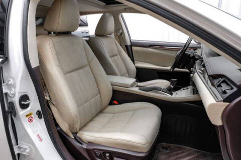 2016 Lexus ES 350