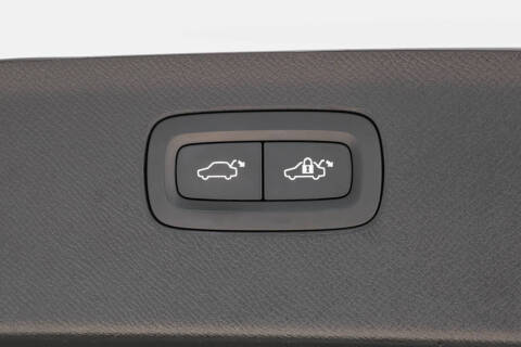 2019 Volvo XC90 T5 Momentum