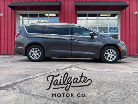 2022 Chrysler Pacifica Touring L Photo