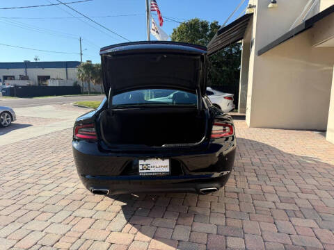 2019 Dodge Charger SXT
