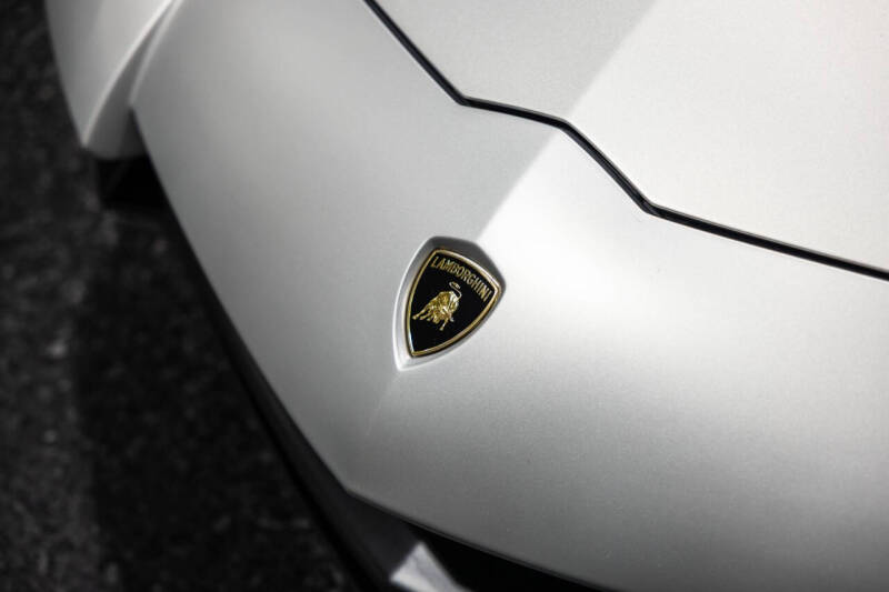 2016 Lamborghini Aventador LP 750-4 SV