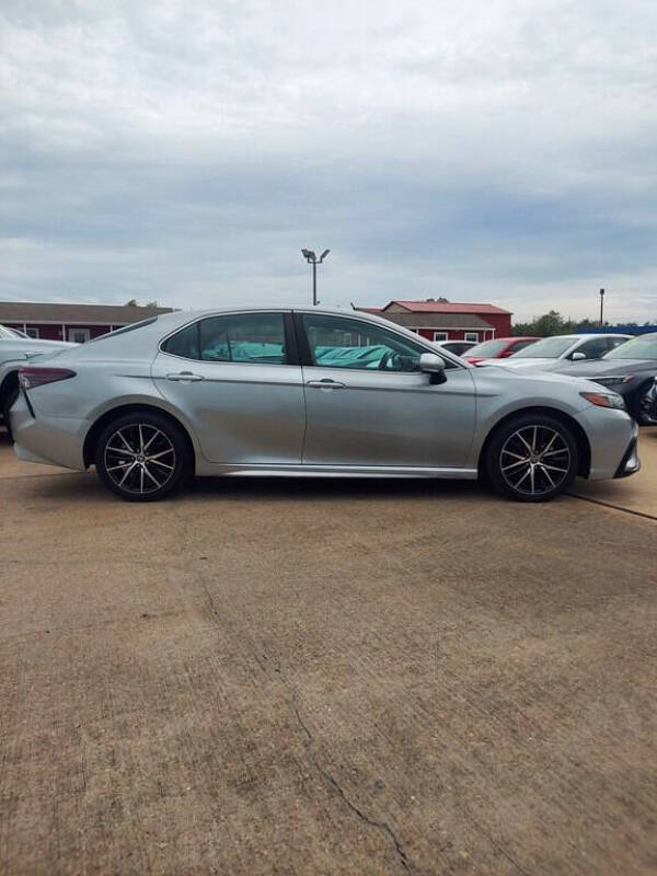 2023 Toyota Camry SE Nightshade