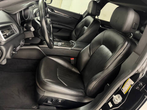 2017 Maserati Ghibli