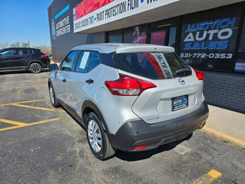 2020 Nissan Kicks S