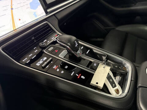 2017 Porsche Panamera 4S