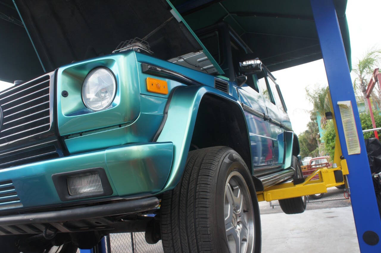 2004 Mercedes-Benz G-Class 25