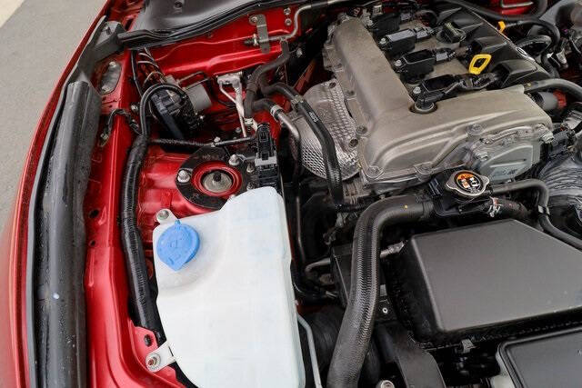 2016 Mazda MX-5 Miata Sport