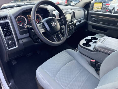 2019 RAM 1500 Classic SLT