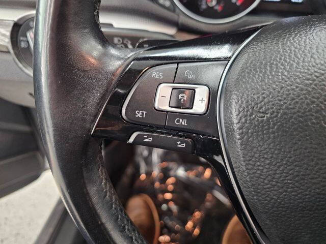 2016 Volkswagen Passat V6 SEL Premium