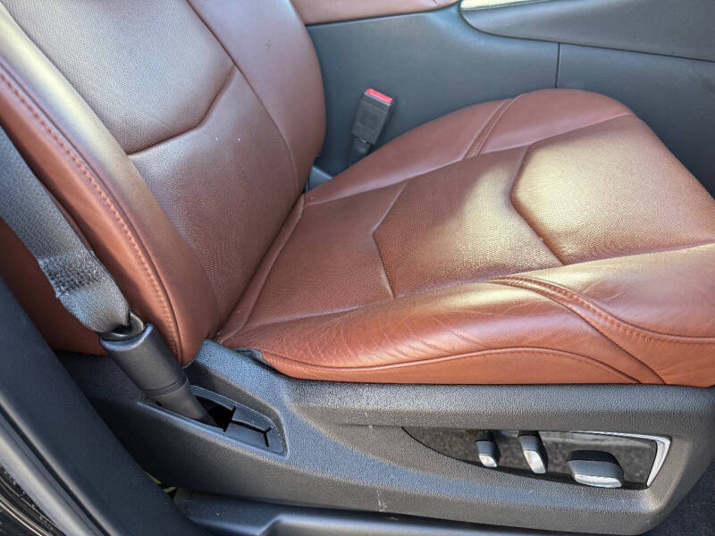 2017 Cadillac Escalade ESV Luxury