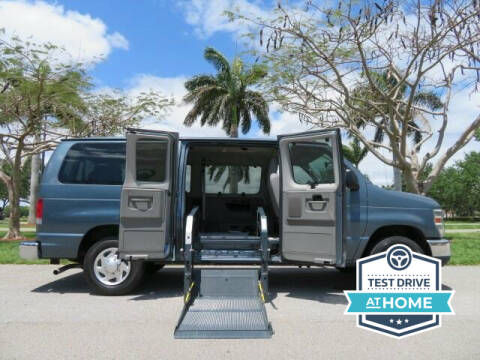 2013 Ford E-Series E-150 XLT