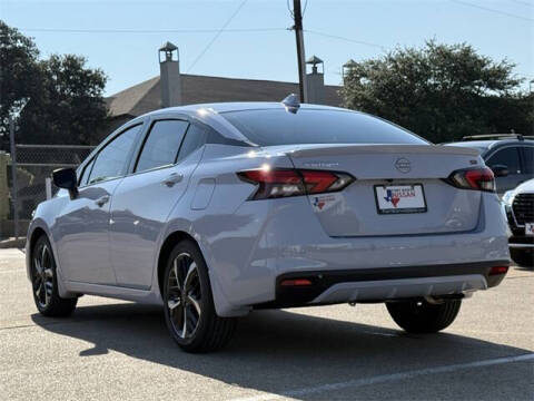 2025 Nissan Versa SR
