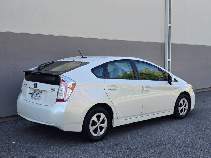 2012 Toyota Prius Three