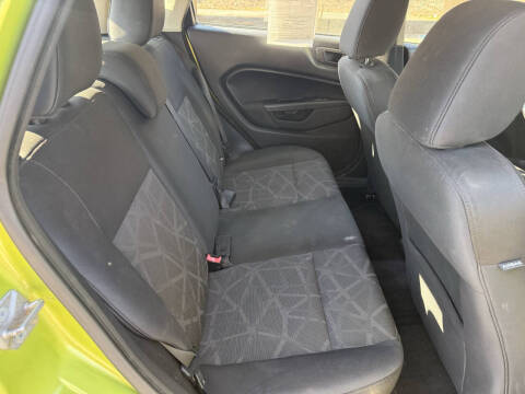 2011 Ford Fiesta SES