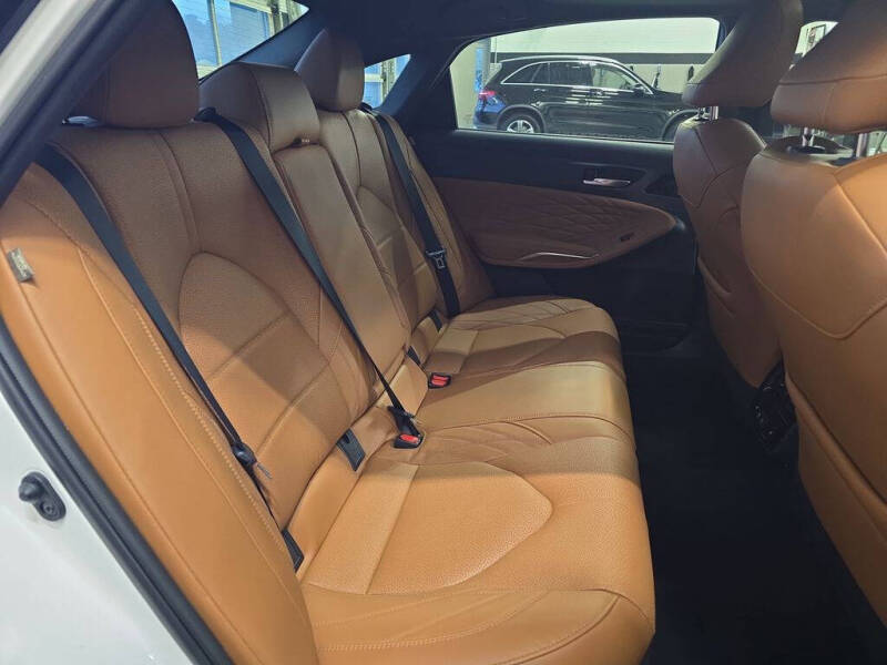 2020 Toyota Avalon Hybrid Limited