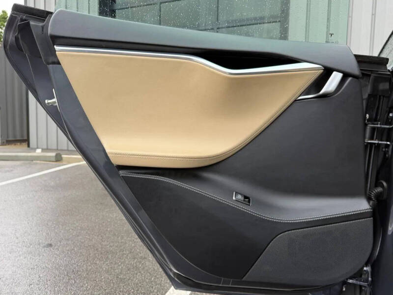 2017 Tesla Model S