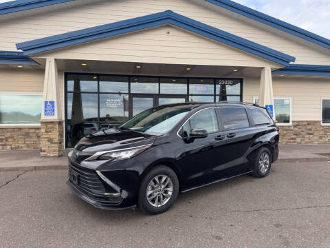 2022 Toyota Sienna for sale at The Car Buying Center in Loretto MN