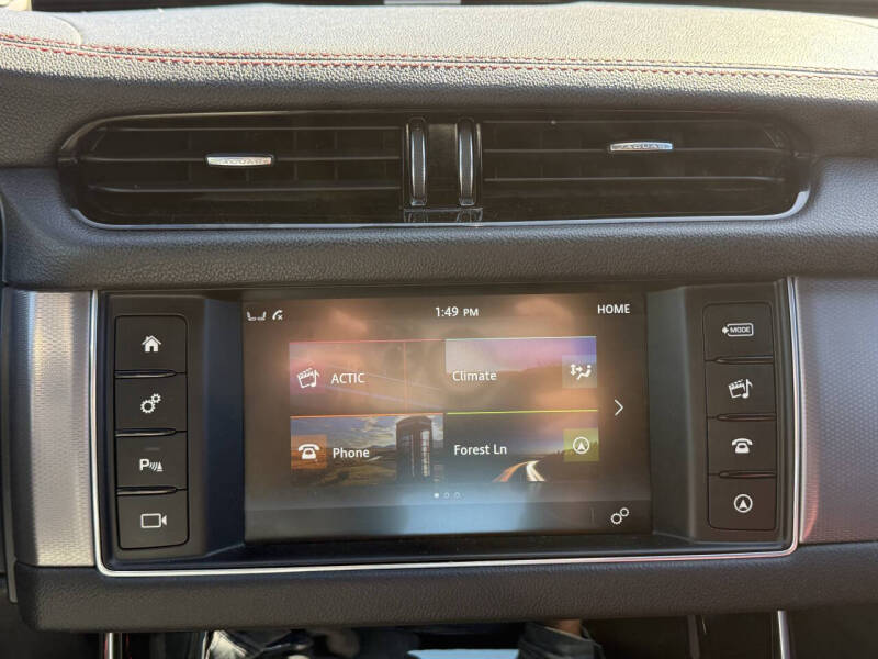 2016 Jaguar XF R-Sport