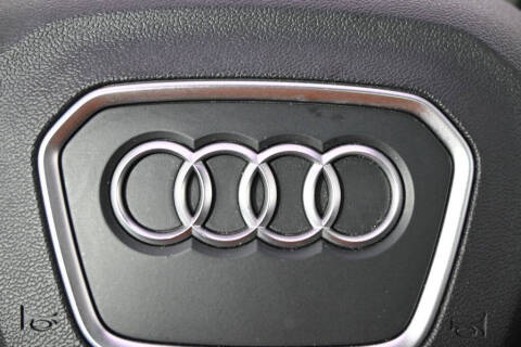 2022 Audi Q3 quattro S line Prem Plus 45 TFSI