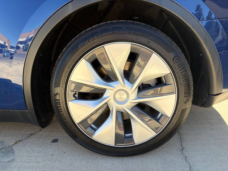 2021 Tesla Model Y Standard Range
