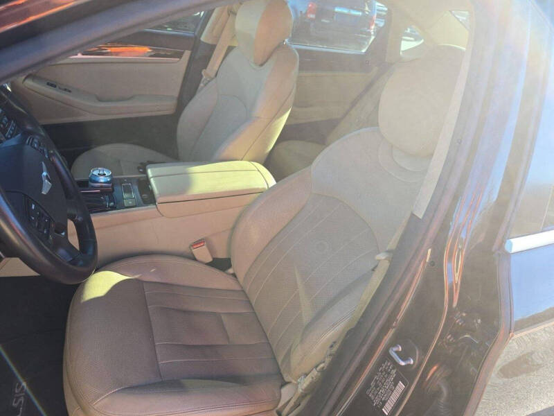 2016 Hyundai Genesis