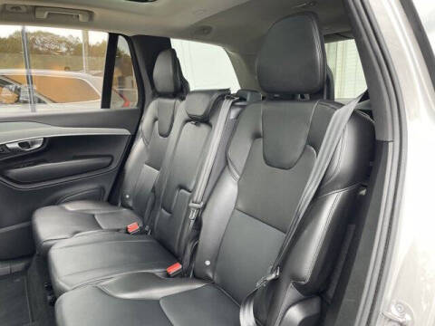 2025 Volvo XC90 B5 Core Bright Theme