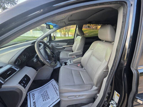 2011 Honda Odyssey EX-L w/DVD