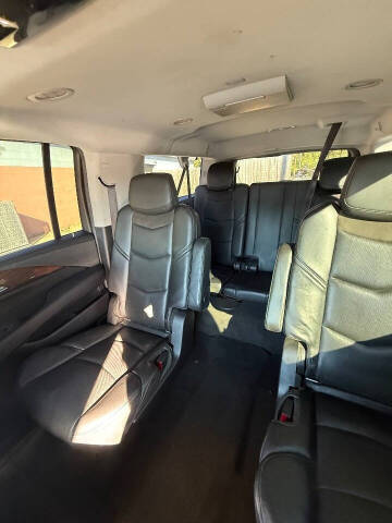 2015 Cadillac Escalade ESV Luxury