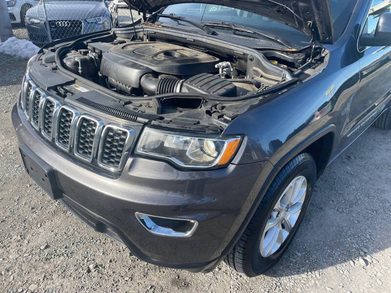 2021 Jeep Grand Cherokee Laredo E