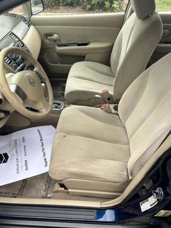 2008 Nissan Versa 1.8 S