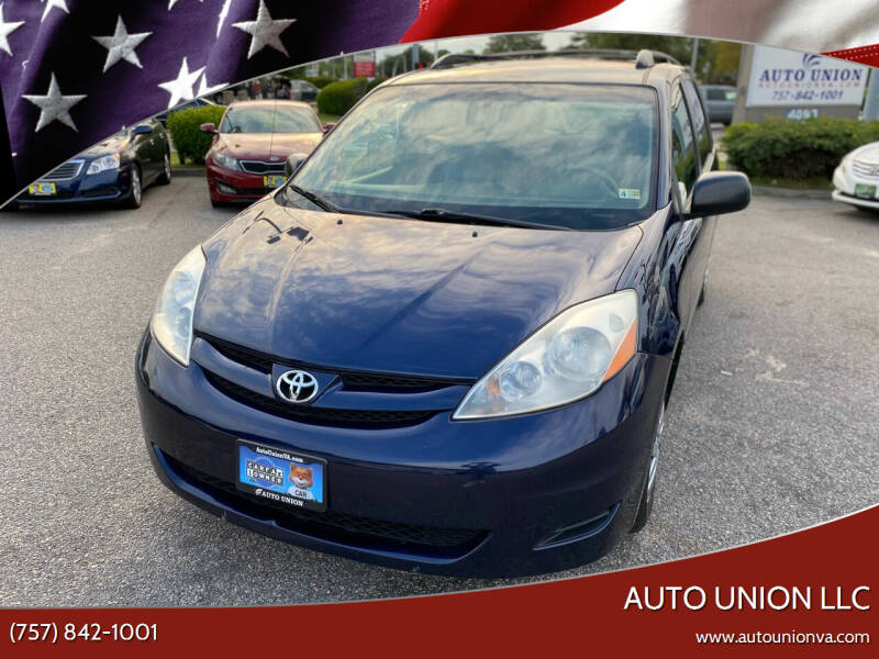 2007 Toyota Sienna LE 7-Passenger