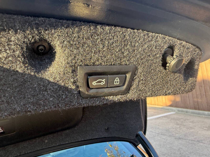 2012 BMW 5 Series 535i