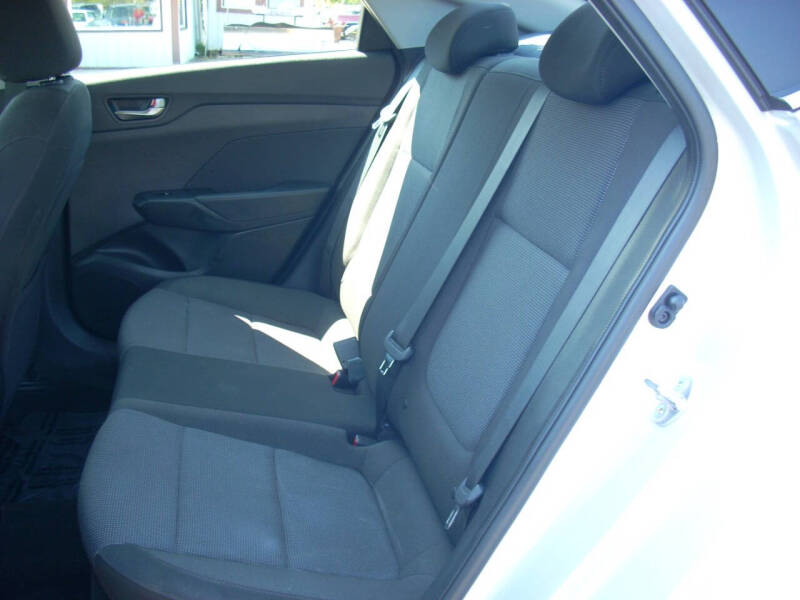 2022 Hyundai Accent SE