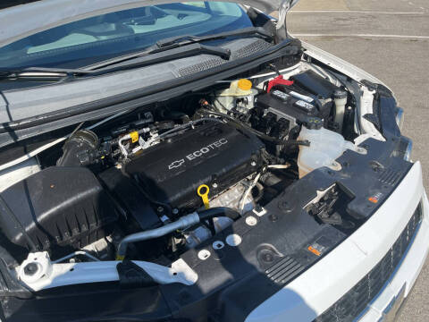 2012 Chevrolet Sonic LS