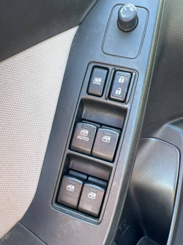 2014 Subaru Forester 2.5i