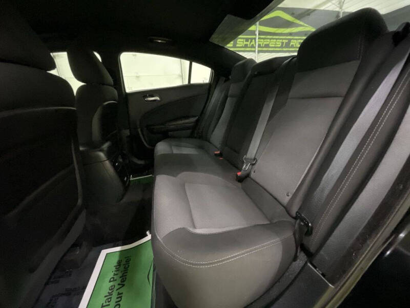 2018 Dodge Charger SXT