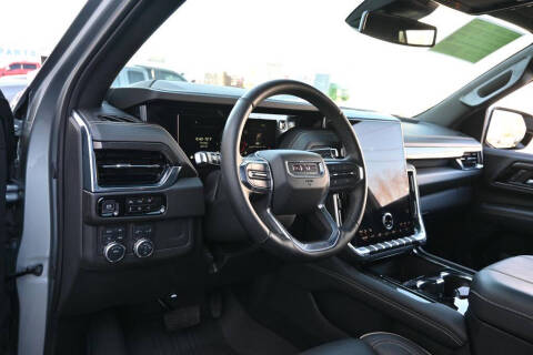 2025 GMC Yukon Elevation