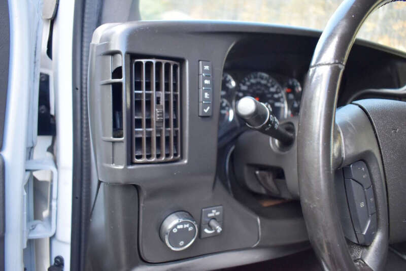 2020 Chevrolet Express 2500