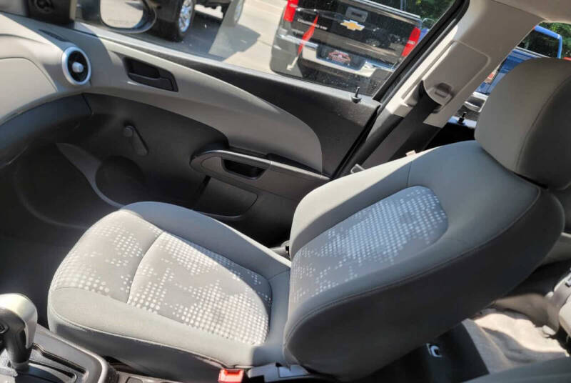 2019 Chevrolet Sonic LT Auto Fleet