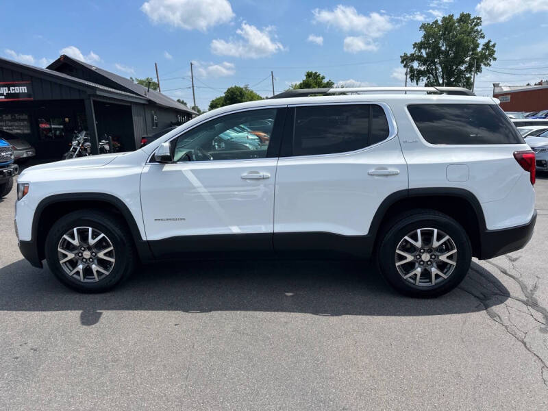 2023 GMC Acadia SLE