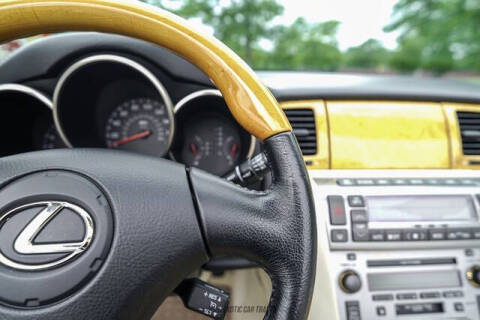 2005 Lexus SC 430
