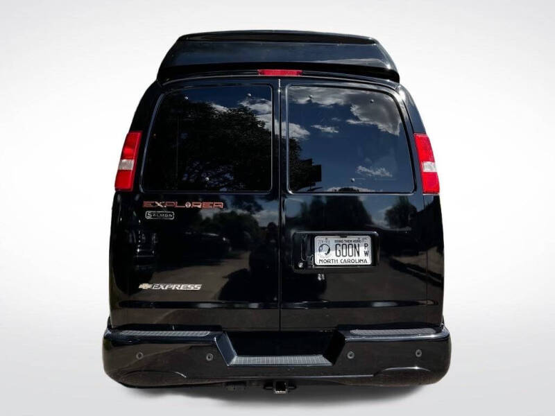 2020 Chevrolet Express 2500