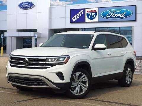 2022 Volkswagen Atlas for sale at Szott Ford in Holly MI