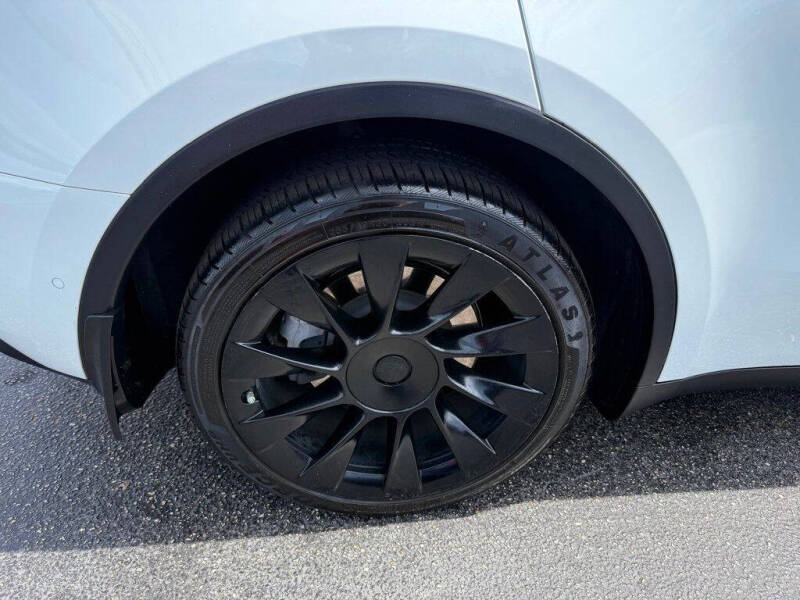 2022 Tesla Model Y Long Range