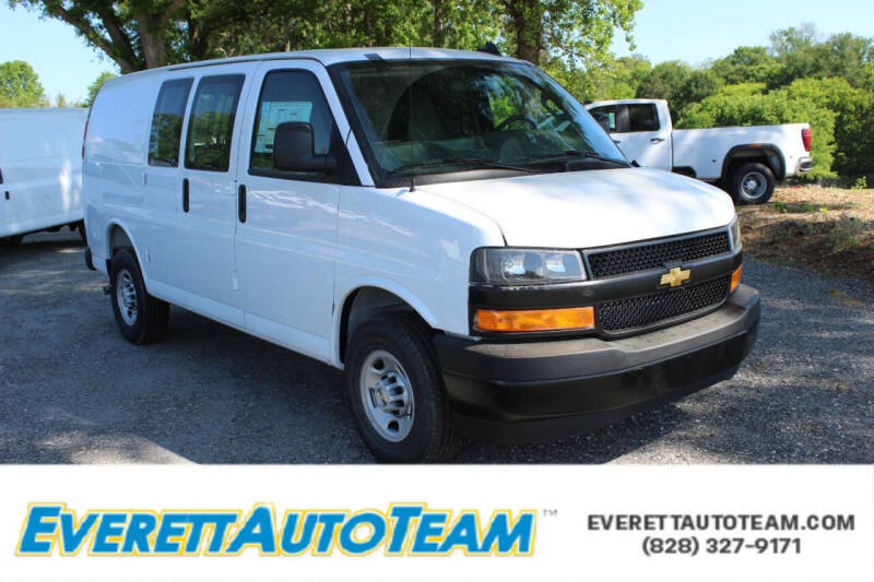 2026 Chevrolet Express 2500