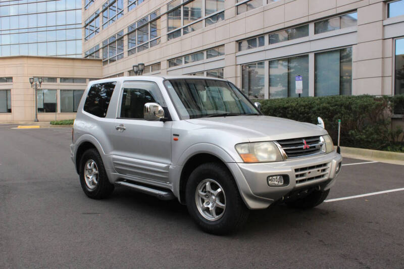 2000 Mitsubishi Pajero