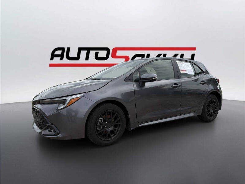 2025 Toyota Corolla Hatchback SE
