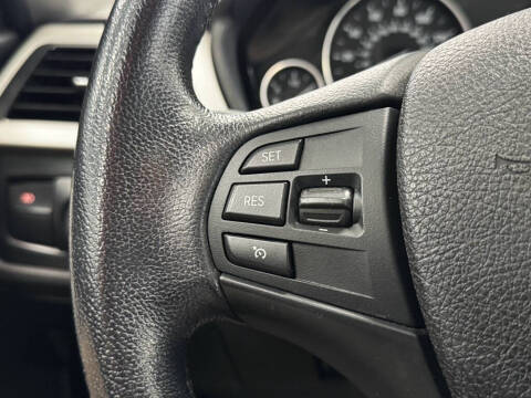 2015 BMW 3 Series 320i xDrive